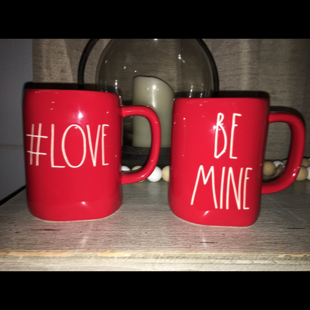 Rae Dunn mugs